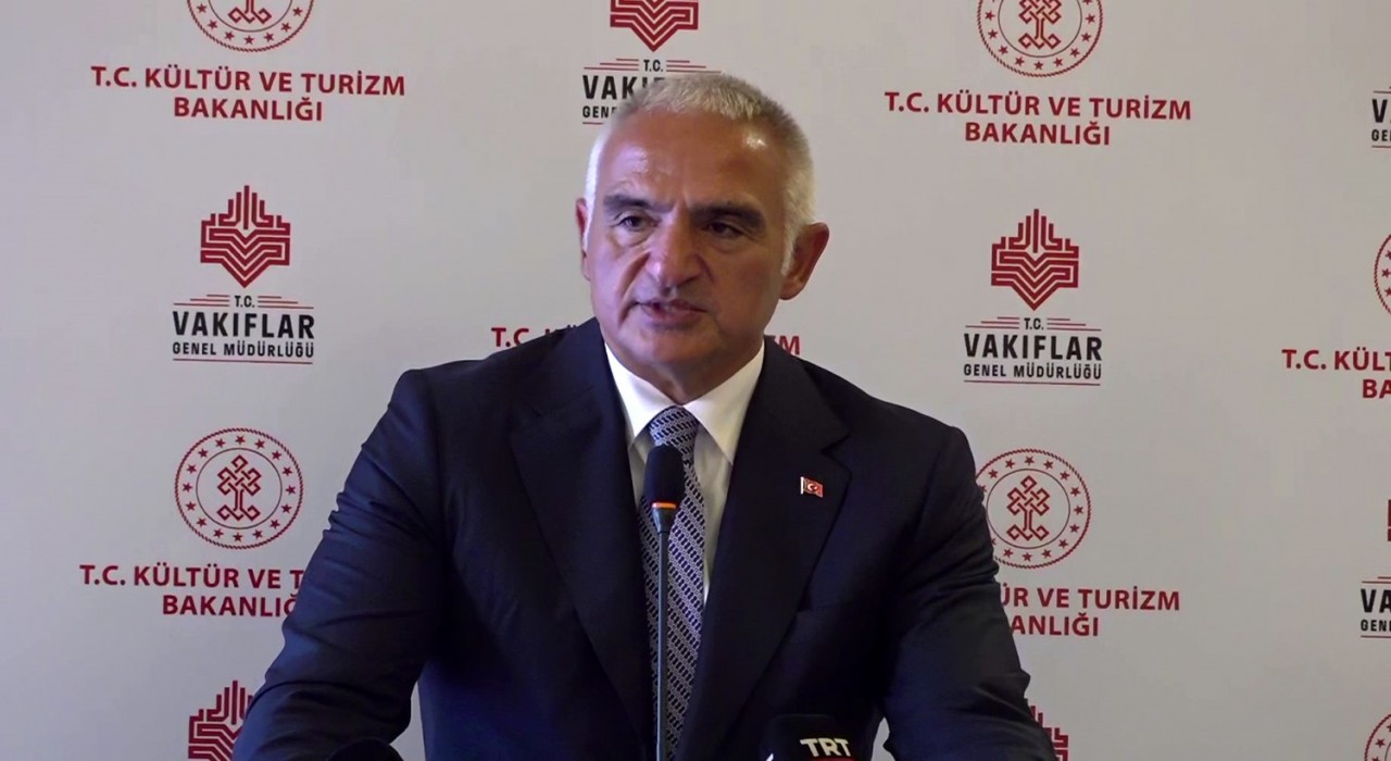 Bakan Ersoy: Ülke sınırlarımızda ve uluslararası alanda tarihimize, medeniyetimize ait tüm eserleri bulup, yeniden ayağa kaldırmanın gayretindeyiz