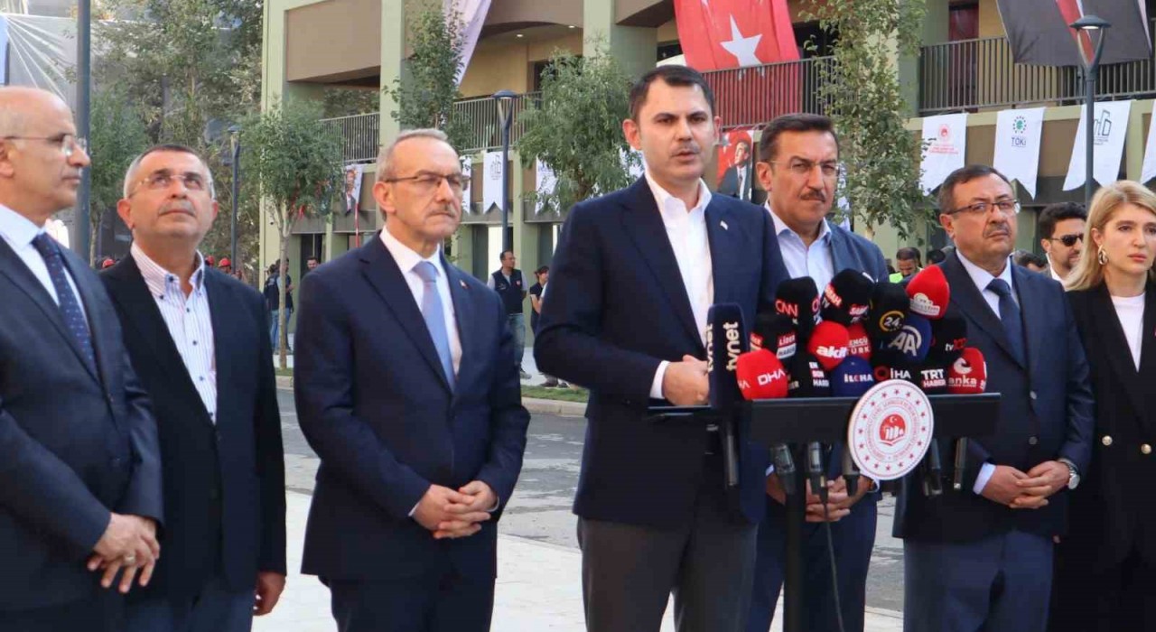 Bakan Kurum: Şehirlerimiz her alanda ayağa kalkıyor