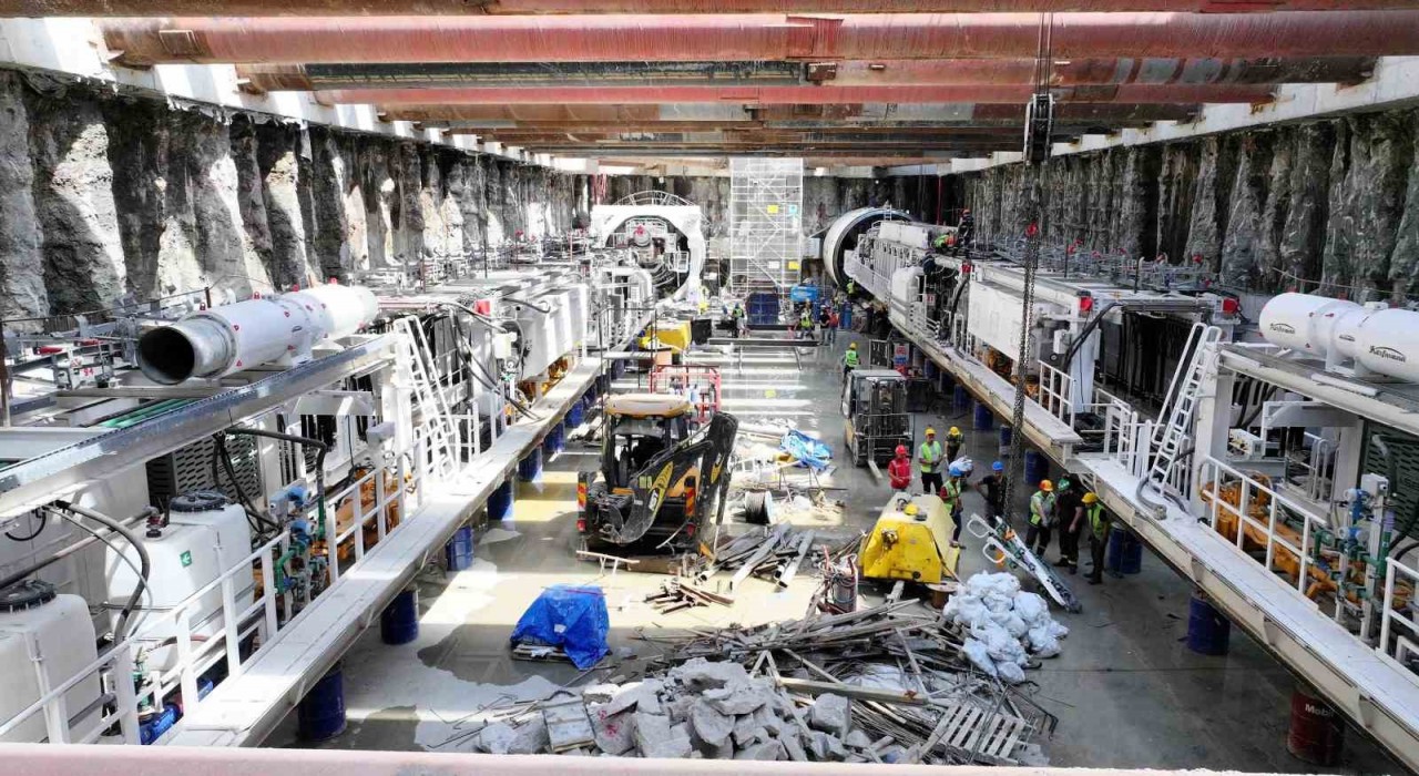 Bakan Uraloğlu, Körfezray Metrosunun ilk tünel kazısını başlatacak