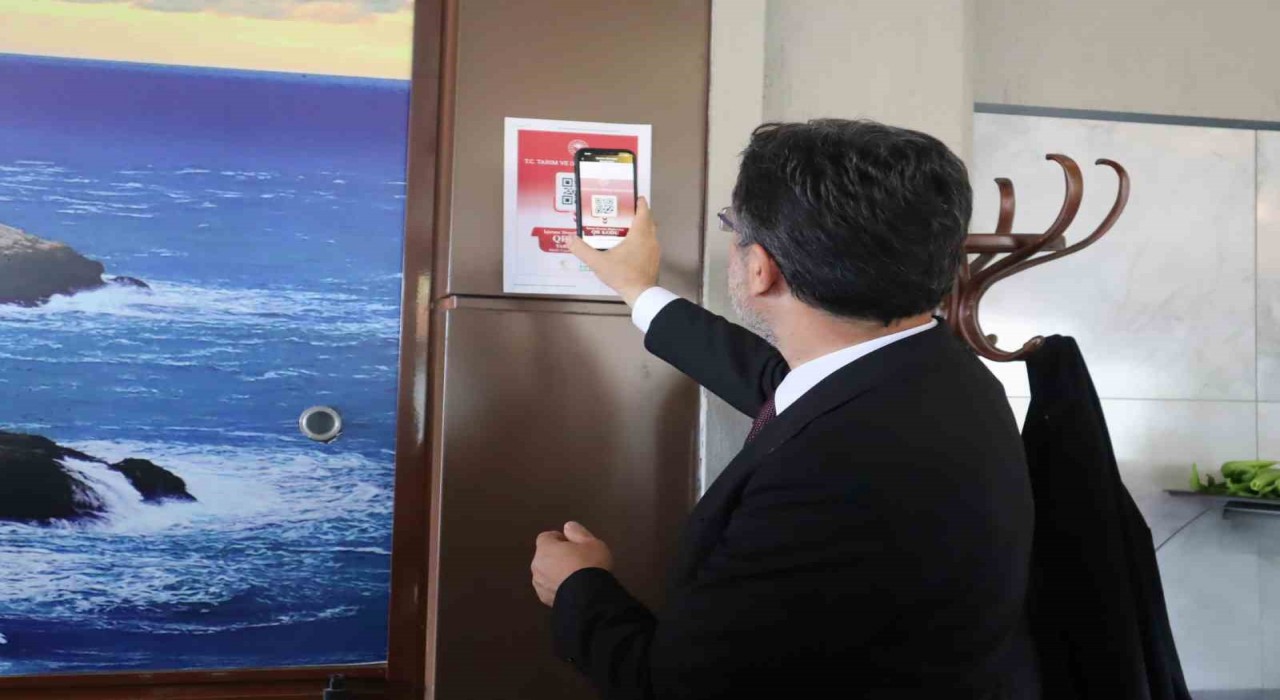 Bakan Yumaklı: Karekod uygulaması gıda güvenliğini sağlamak için tüm işletmelerde yaygınlaşmalı