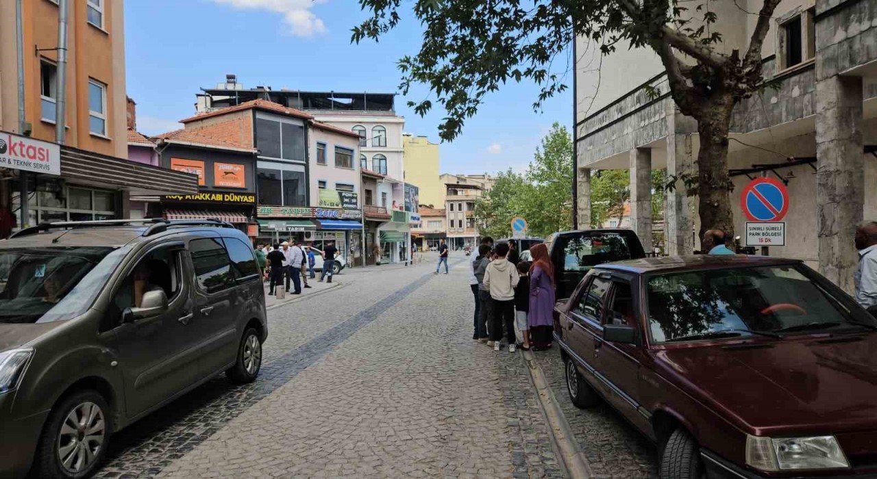 Balıkesirde 4,9 büyüklüğünde deprem