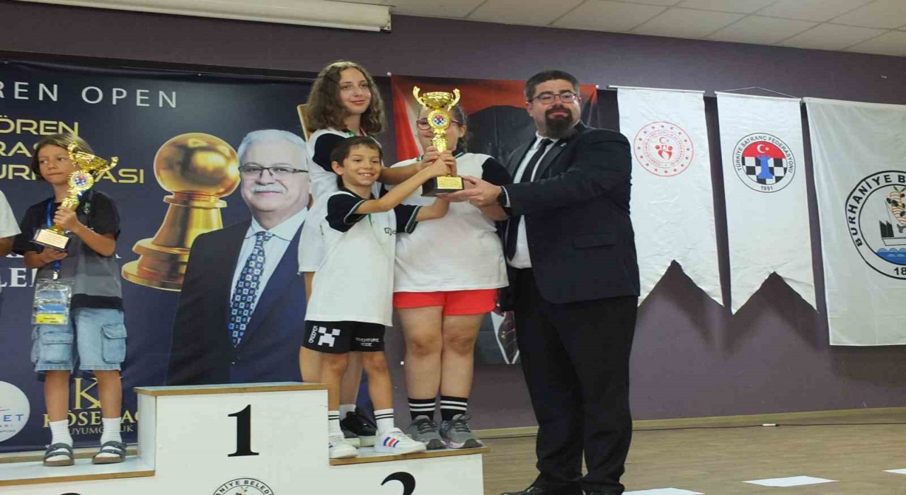 Balıkesirde Burhaniye Ören Uluslararası Açık Satranç Turnuvası sona erdi