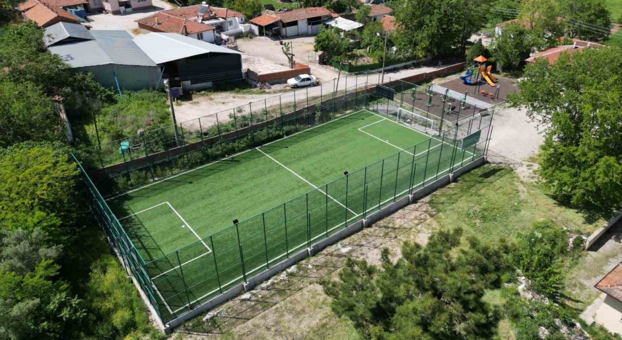 Balıkesirli gençlerin eğitim ve spor imkanları artıyor