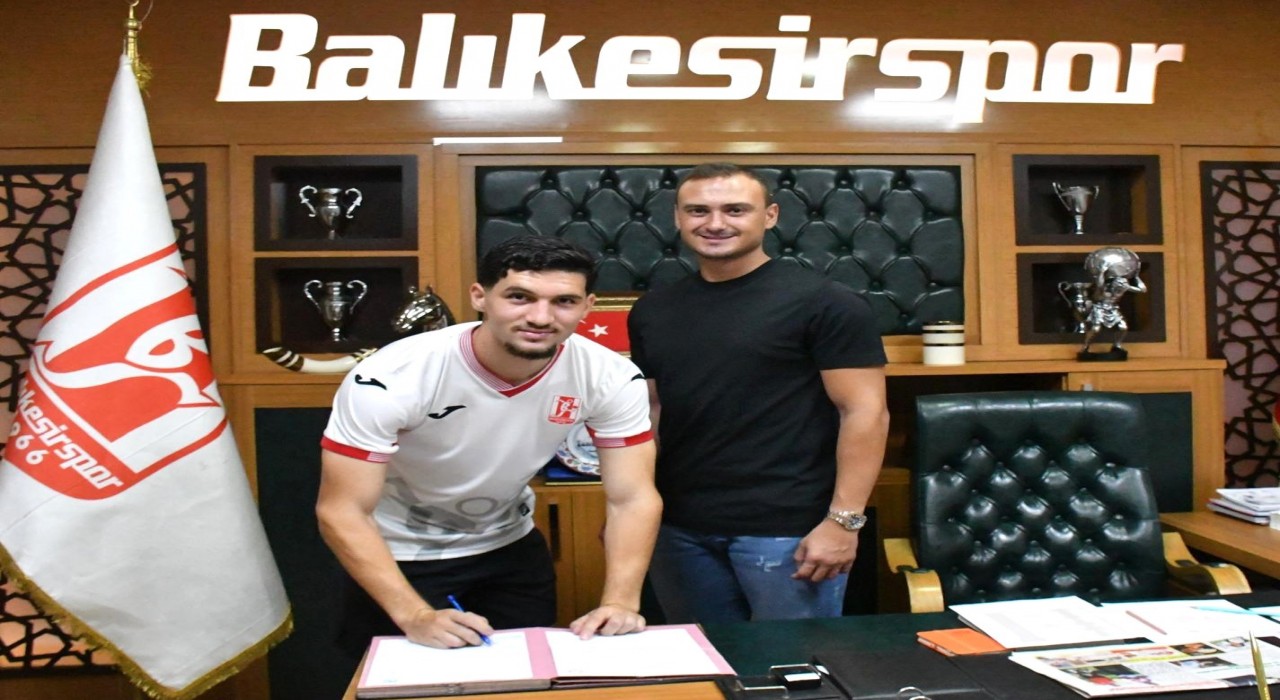 Balıkesirspor transferde Ali Topçu ve Harun Topraka imza attırdı