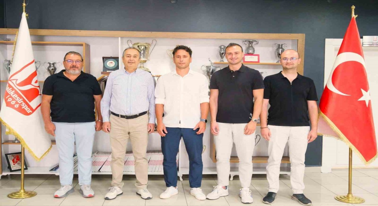 Balıkesirsporda yönetim olağanüstü genel kurul kararı aldı