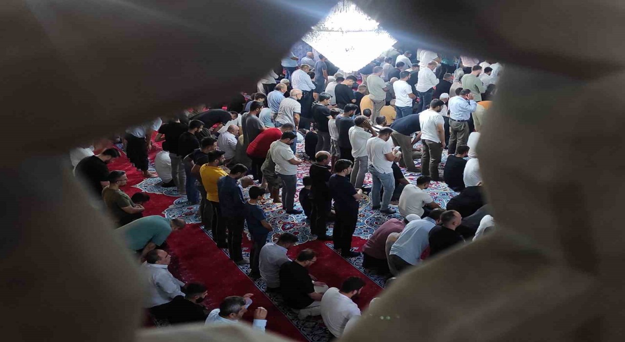 Balıklıgölde Mevlid Kandili coşkusu