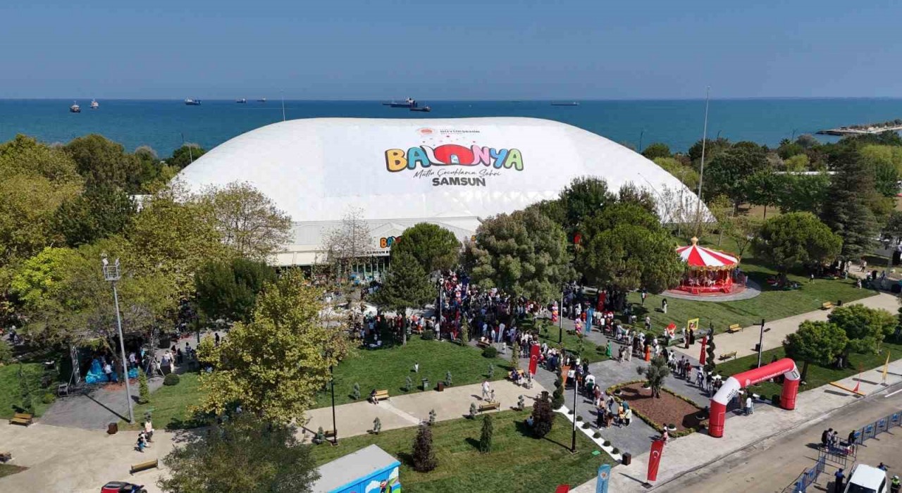 Balonya ilk 6 günde 13 bin 630 çocuğu ağırladı