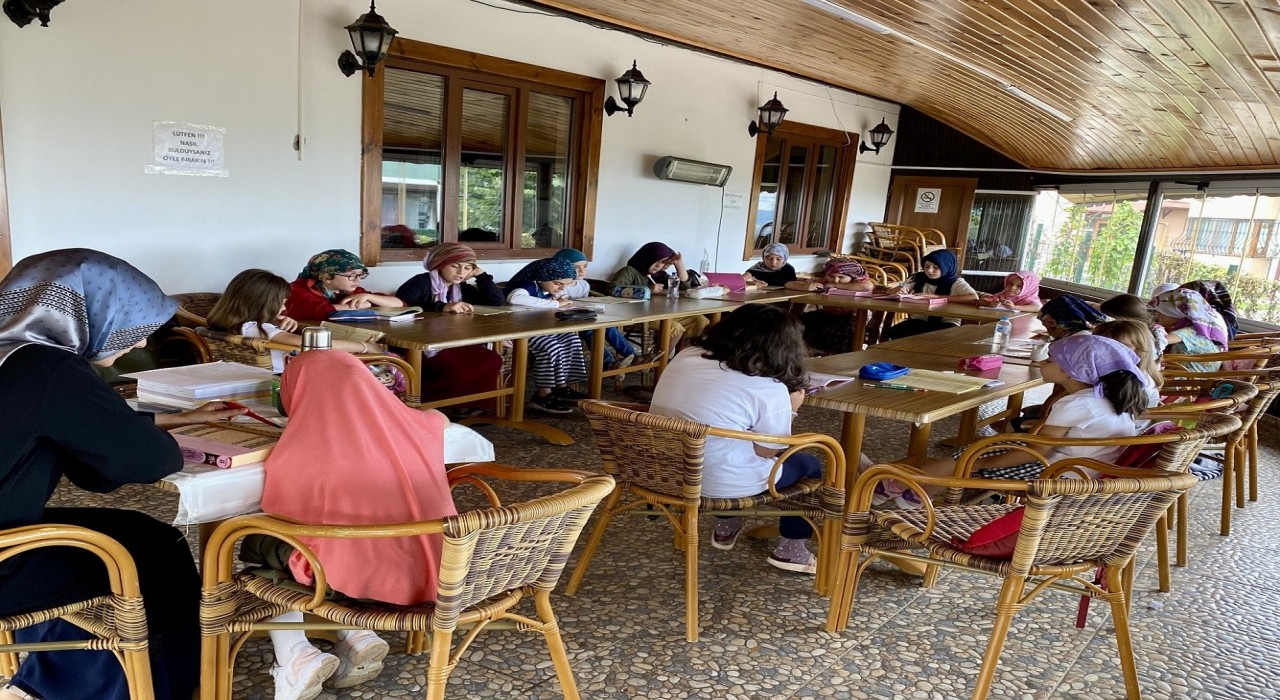 Başiskelede çocuklara ve gençlere değerler eğitimi