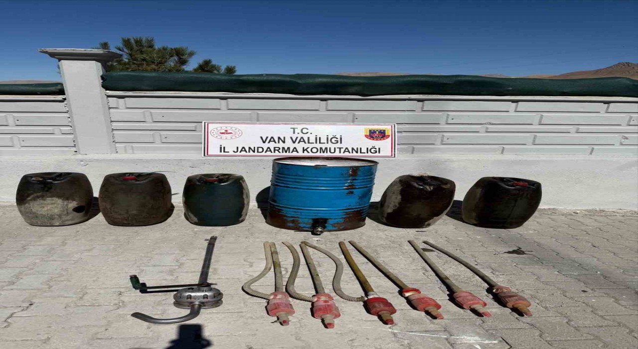 Başkalede 319 litre kaçak akaryakıt ele geçirildi