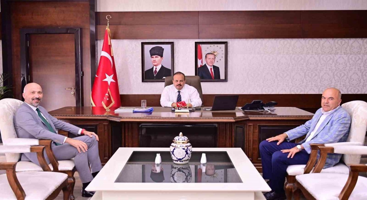 Başkan Arıkan, Vali Canbolat ile bir araya geldi