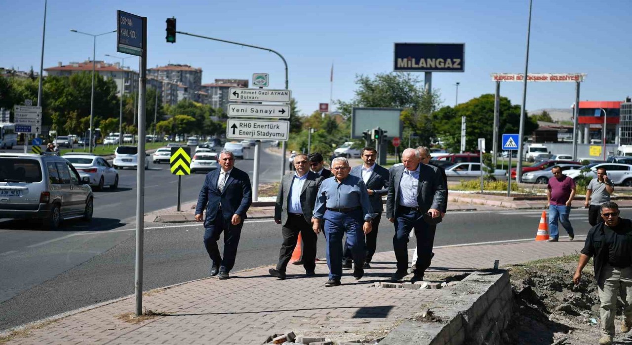 Başkan Büyükkılıç, DSİ Katlı Kavşağı proje çalışmalarını inceledi