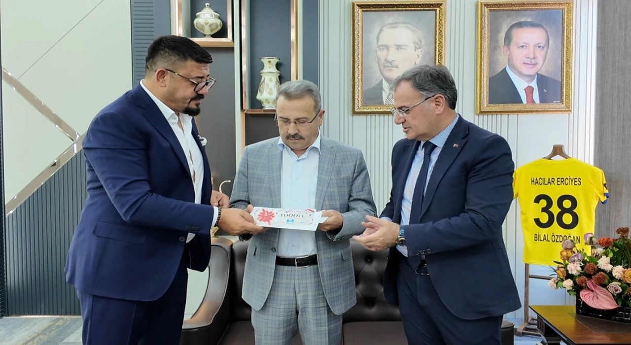 Başkan Erkandan HAGİAD ile eğitime destek seferberliği