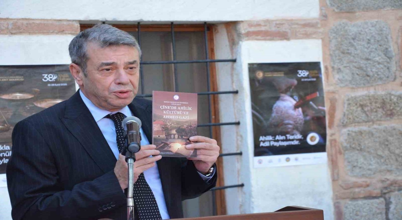 Başkan Künkcü, ahilik kültürünü kitapla geleceğe taşıdı
