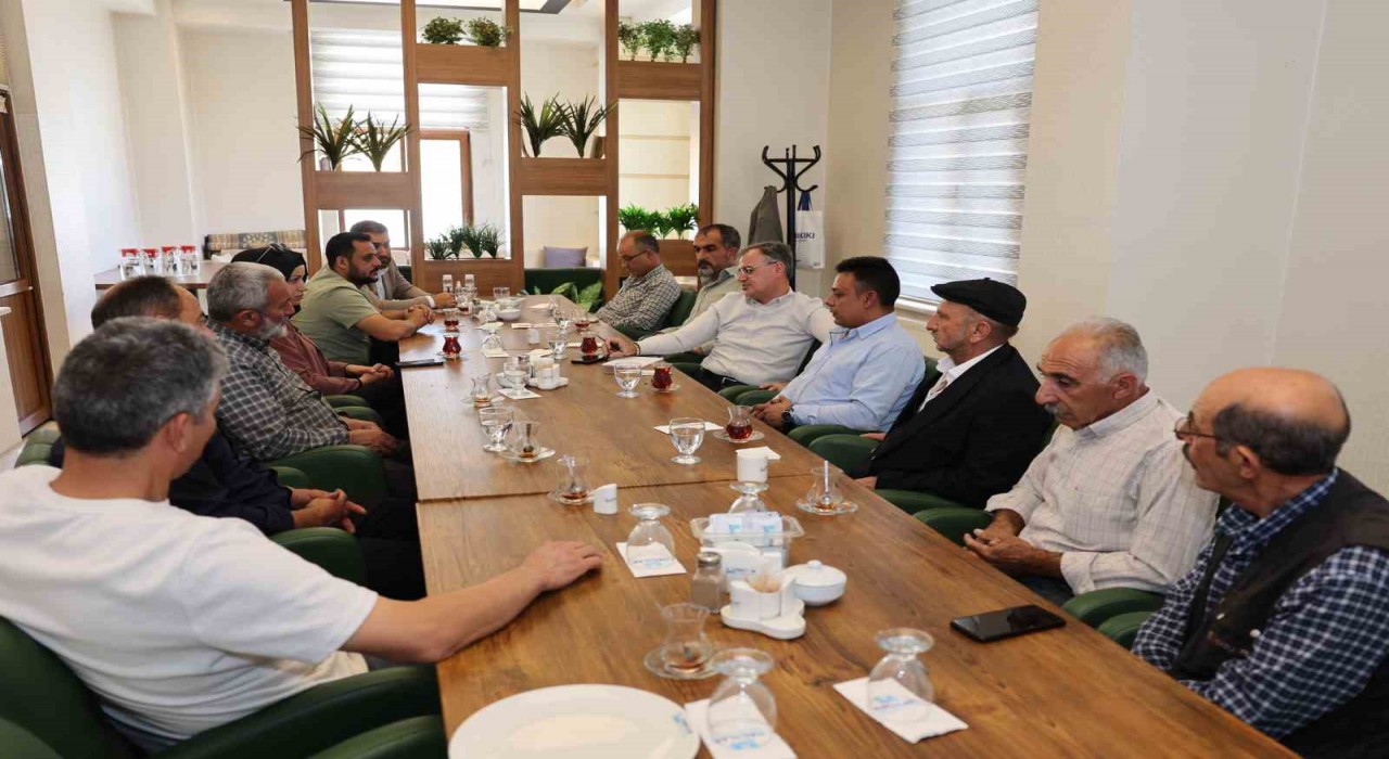 Başkan Özdoğandan muhtarlar ile eğitim istişaresi