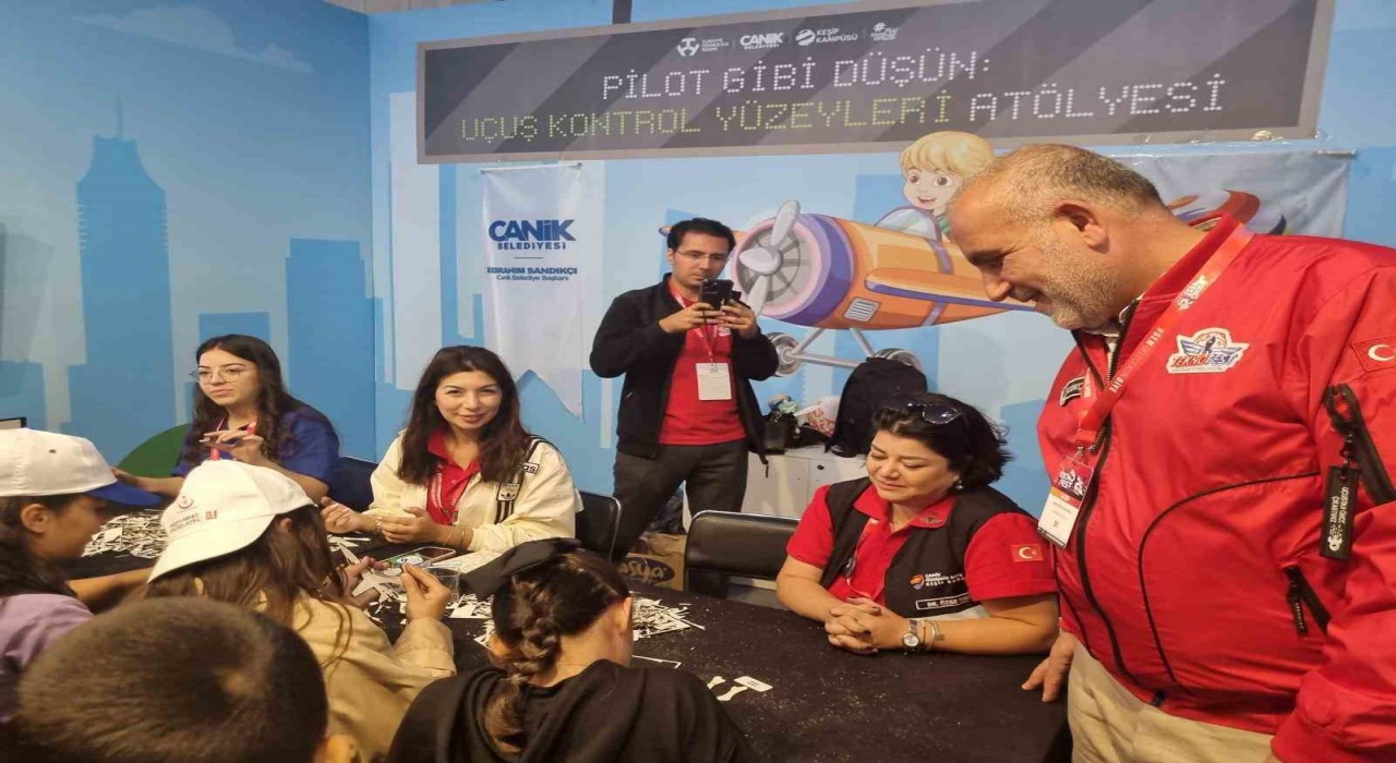 Başkan Sandıkçı: Yüksek teknolojide tam bağımsız Türkiye hedefiyle çalışıyor ve üretiyoruz