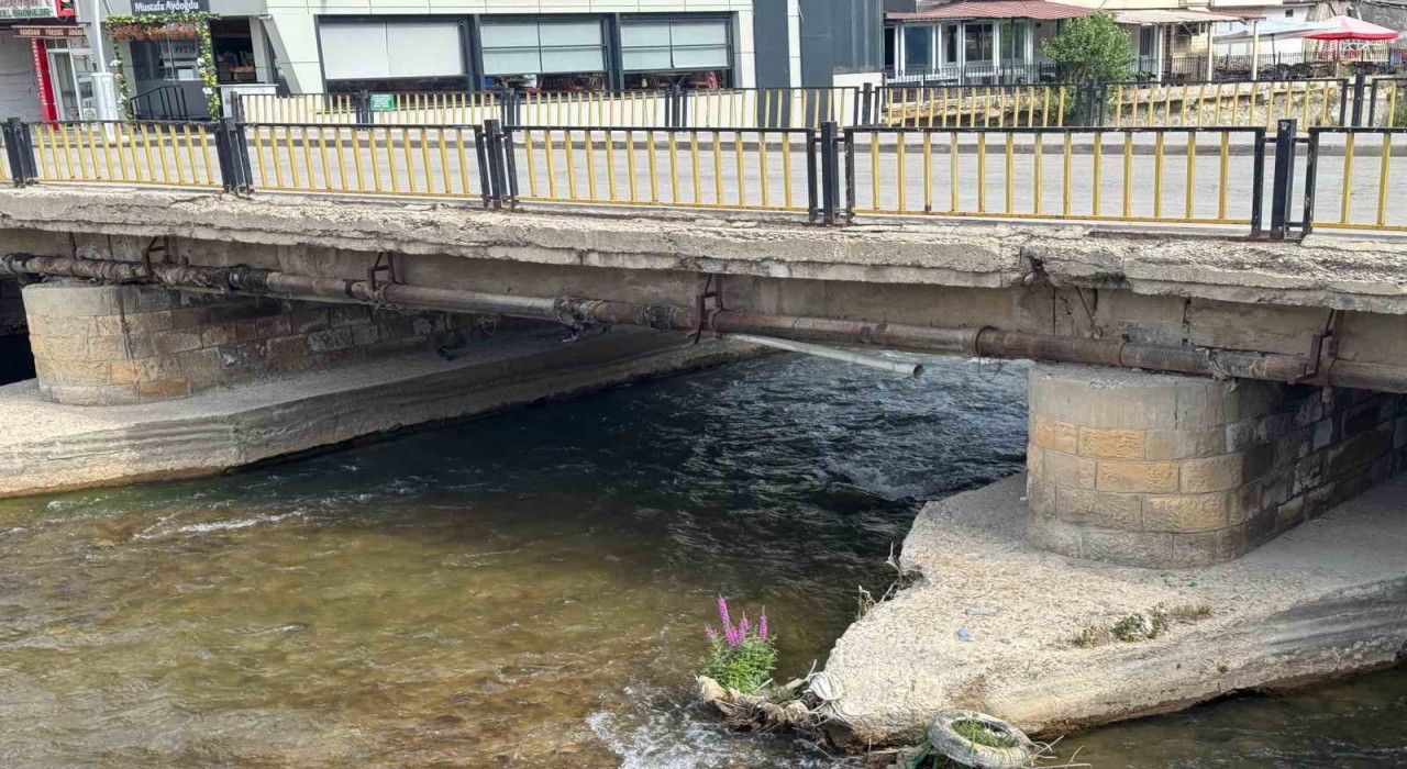 Bayburt Kent Konseyi: Meydan Köprüsü yenilenmeli