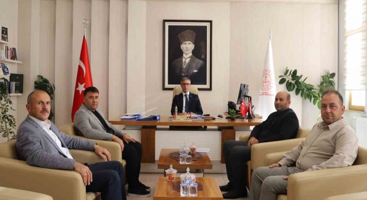 Bayburt Milli İrade Anadolu Lisesinin başarı durumu değerlendirildi