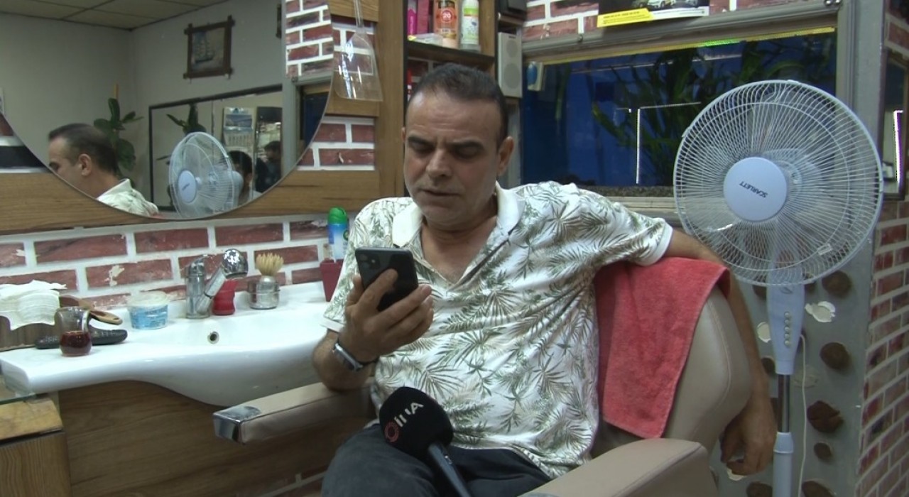 Berberle yapay zeka arasında ilginç tartışma