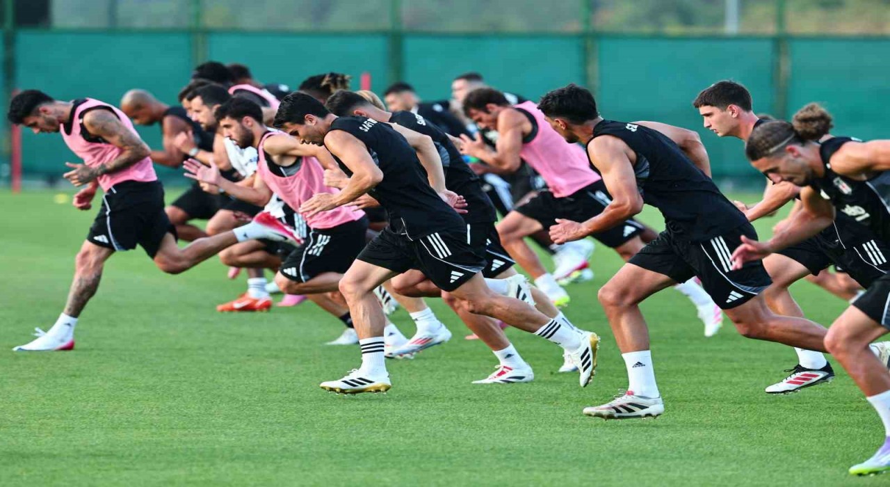 Beşiktaş, Başakşehir maçı hazırlıklarını sürdürdü