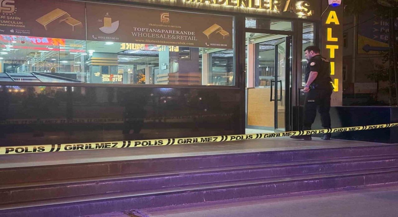 Beylikdüzünde kuyumcuya silahlı saldırı