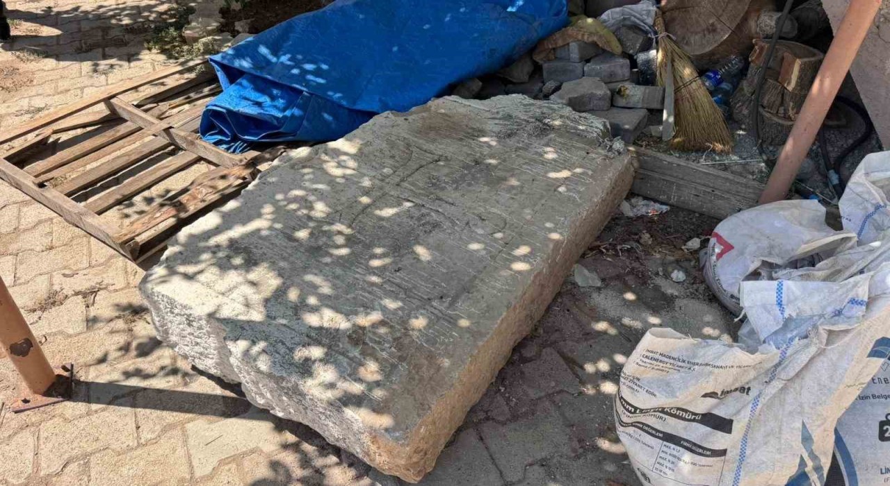 Beyşehirde 1 tonluk Bizans taşı bulundu