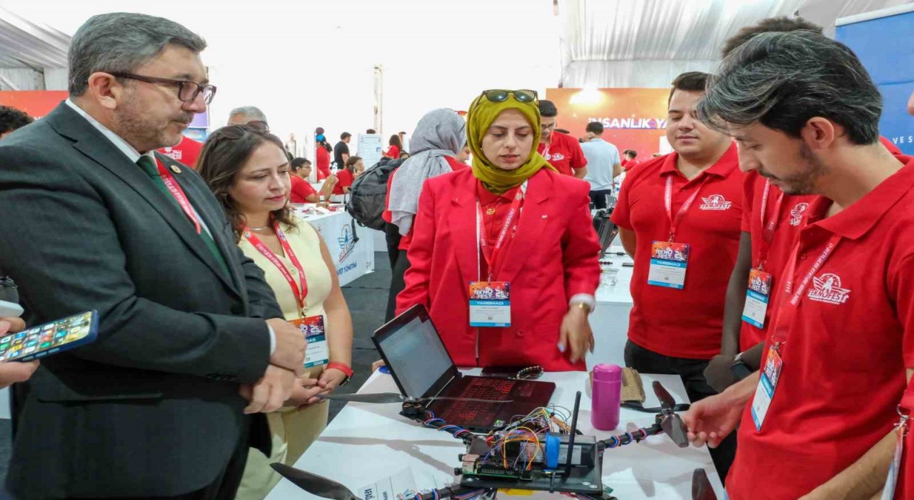 Bilecik Şeyh Edebali Üniversitesi TEKNOFEST 2025te yerini aldı