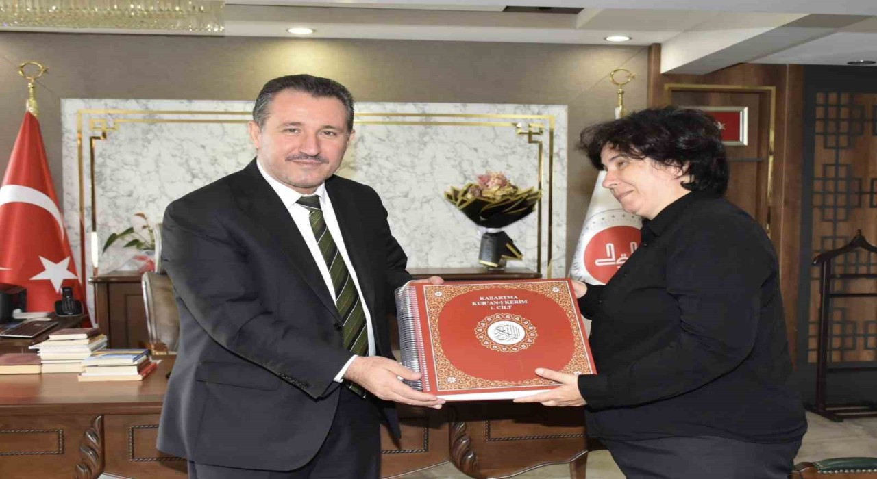 Bilecikte Altı Nokta Körler Derneğinden müftülüğe anlamlı görüşme