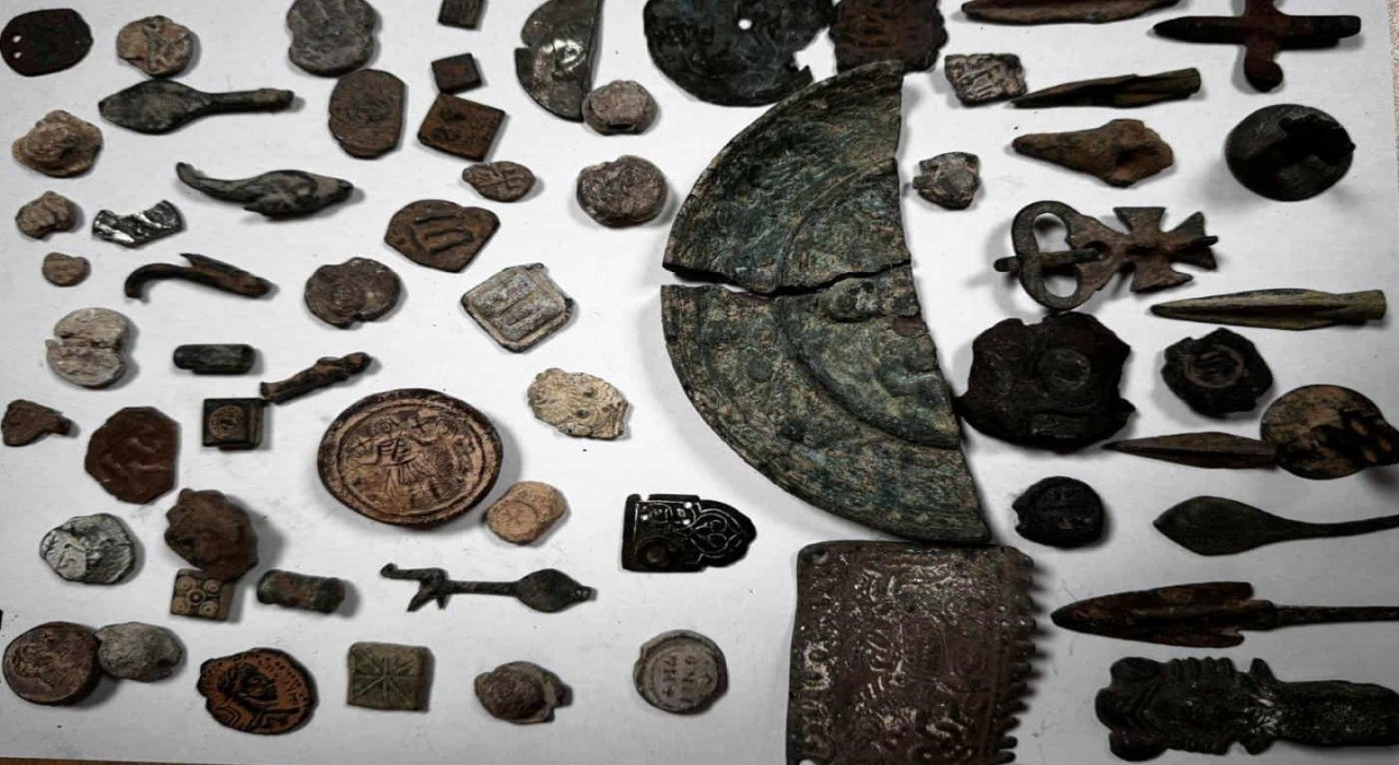 Bin 871 parça antika sikkeler yurt dışına kaçırıldı