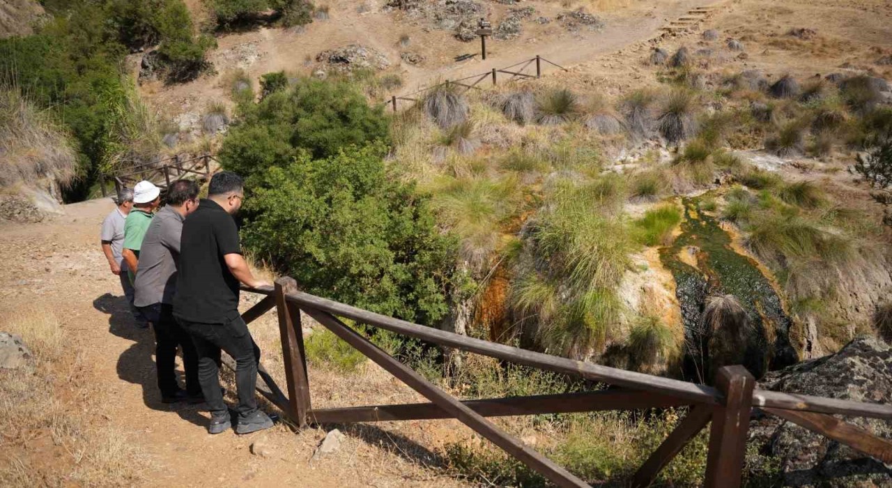 Bir ayda 9 bine yakın artçı