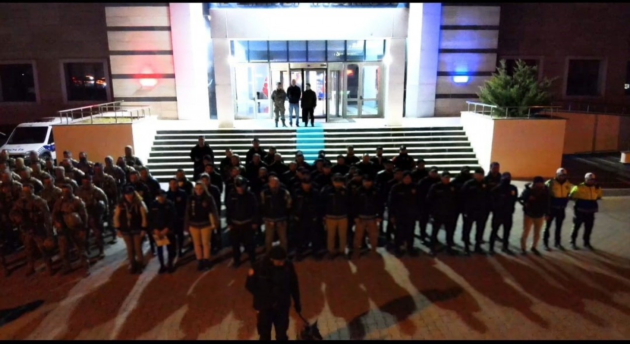 Bitliste uyuşturucu satıcılarına operasyon: 10 kişi tutuklandı