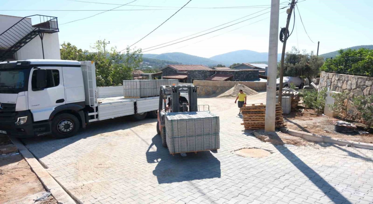 Bodrum Belediyesi üstyapı çalışmalarını sürdürüyor