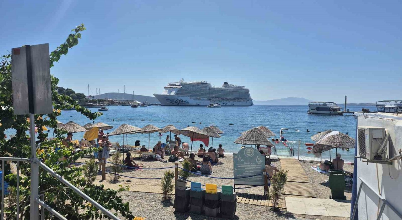 Bodruma, 2 bin 683 yolcuyla geldi