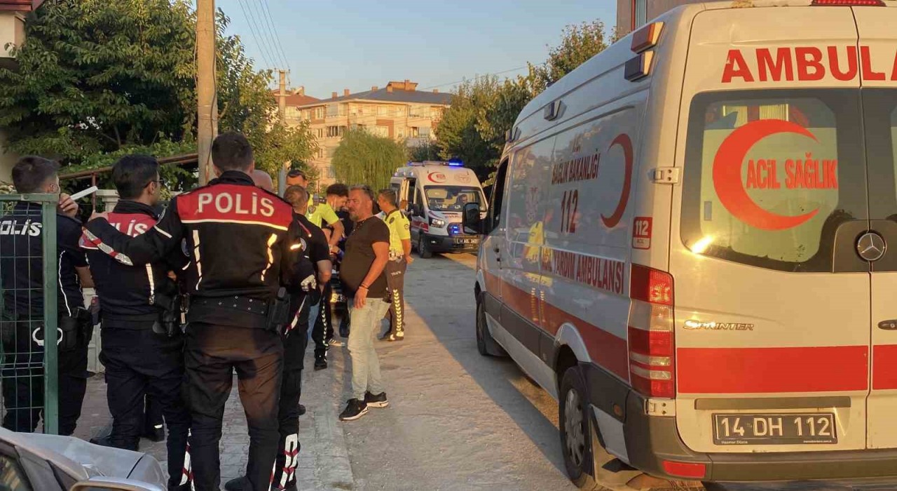 Boluda komşular arasında yumruklu kavga: 3 yaralı