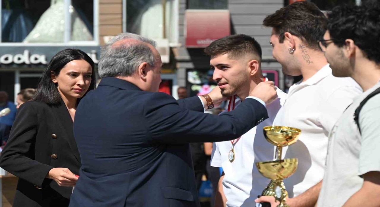 Bozüyükün Düşman İşgalinden Kurtuluşunun 103üncü Yıl Dönümü coşkuyla kutlandı