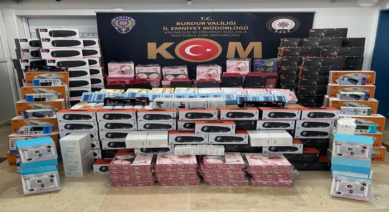 Burdurda kaçakçılık operasyonu