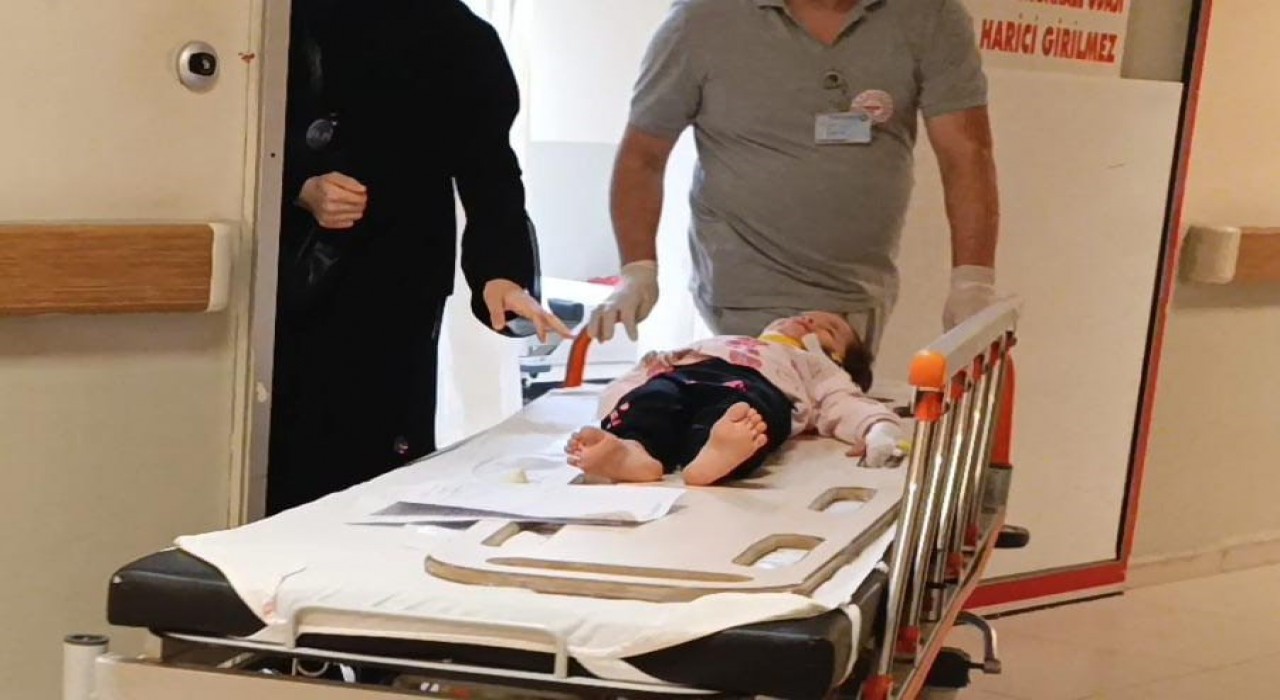 Bursada balkondan düşen 2 yaşındaki çocuk yaralandı