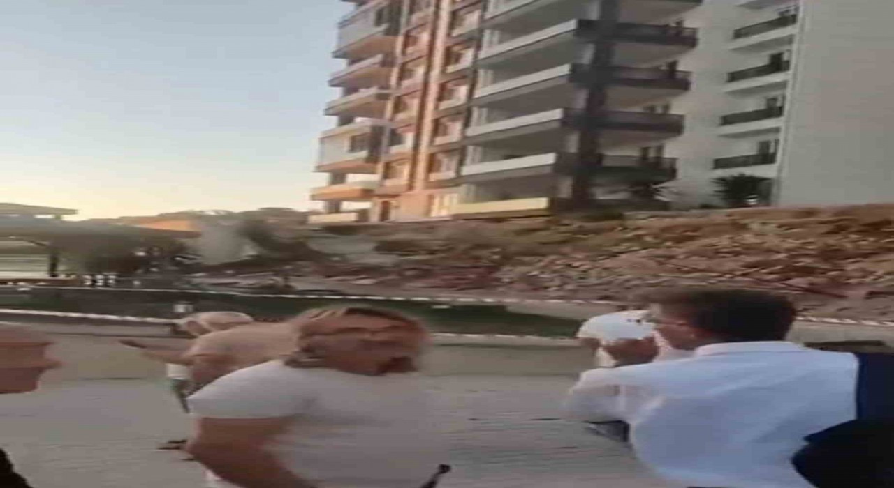 Bursada yeni sitenin istinat duvarı böyle çöktü