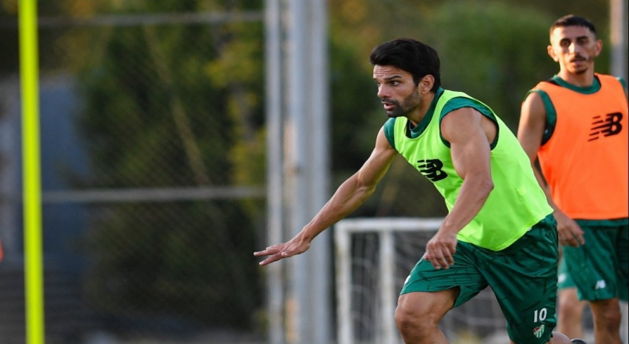 Bursasporda Söğütspor maçı hazırlıkları başladı