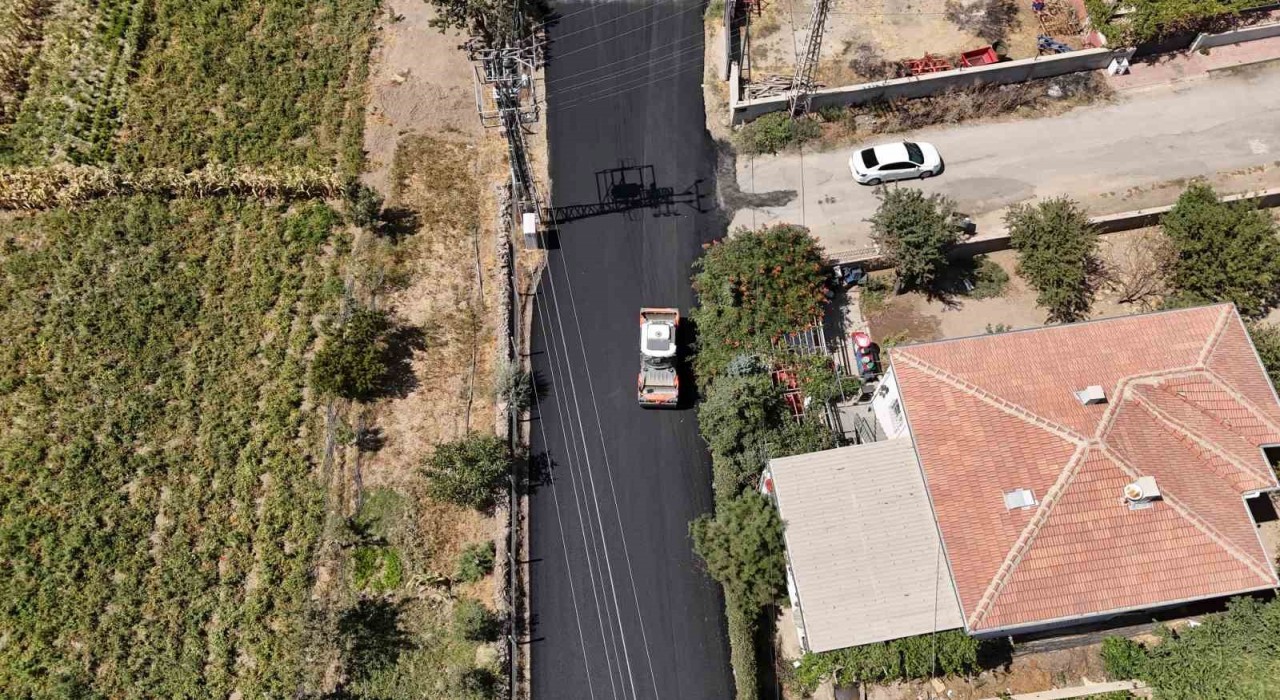 Büyükşehirden Develi ilçesi Gazi Mahallesinde 8 milyon TLlik sıcak asfalt yatırımı