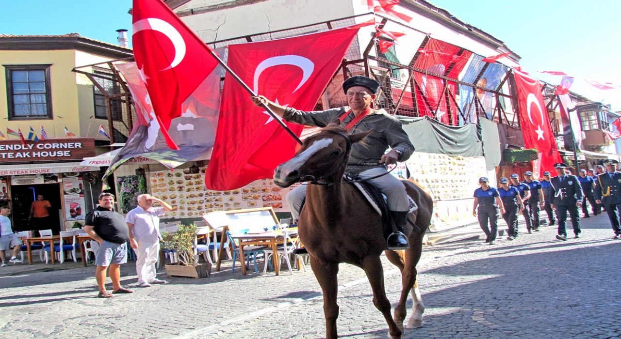 Çeşmenin kurtuluşunun 103. yıldönümü kutlandı