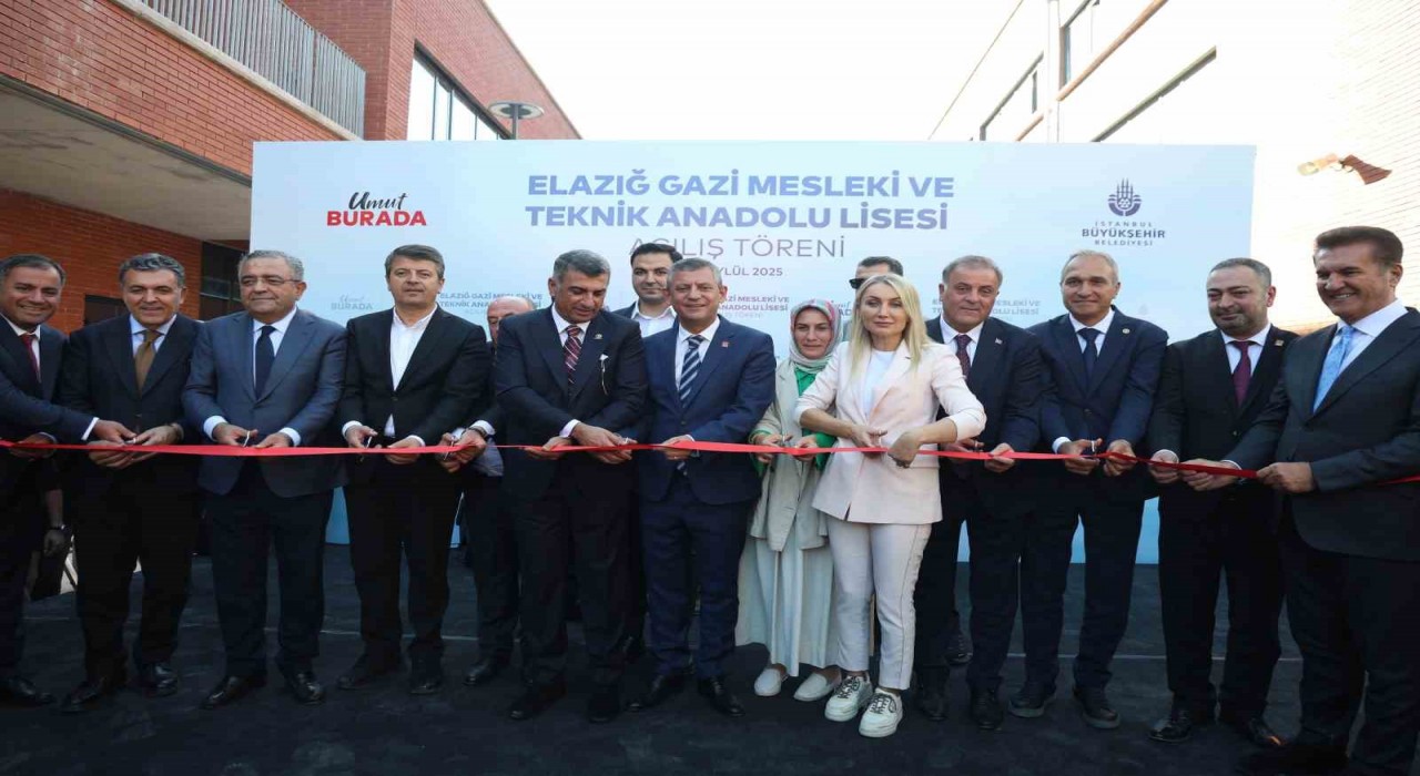 CHP Genel Başkanı Özel, Elazığda okul açılışına katıldı