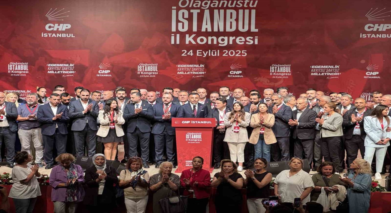 CHP İstanbul Olağanüstü İl Kongresinde Özgür Çelik il başkanı seçildi