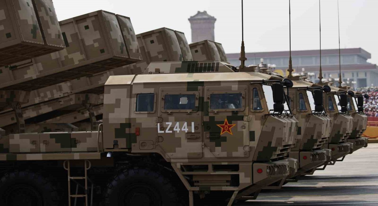 Çin, Zafer Gününü görkemli bir askeri geçit töreni ile kutladı