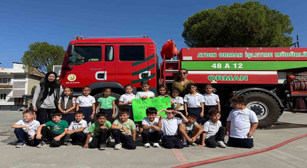 Çinede öğrenciler orman yangınları hakkında bilgilendirildi