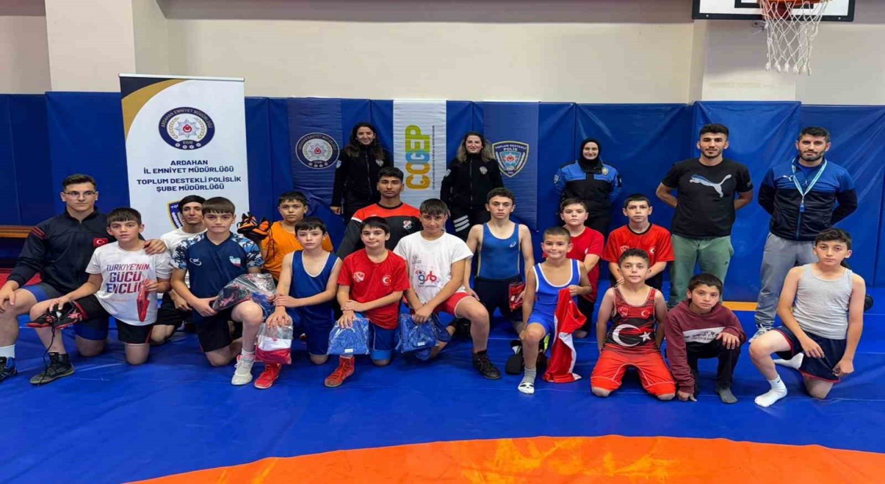 ÇOGEP Projesi kapsamında Güreş Kursu açıldı