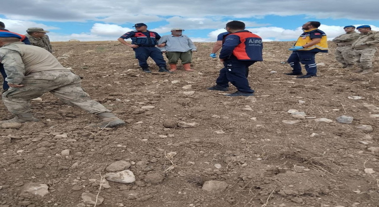Çorumda kaybolan alzheimer hastası 21 saat sonra bulundu