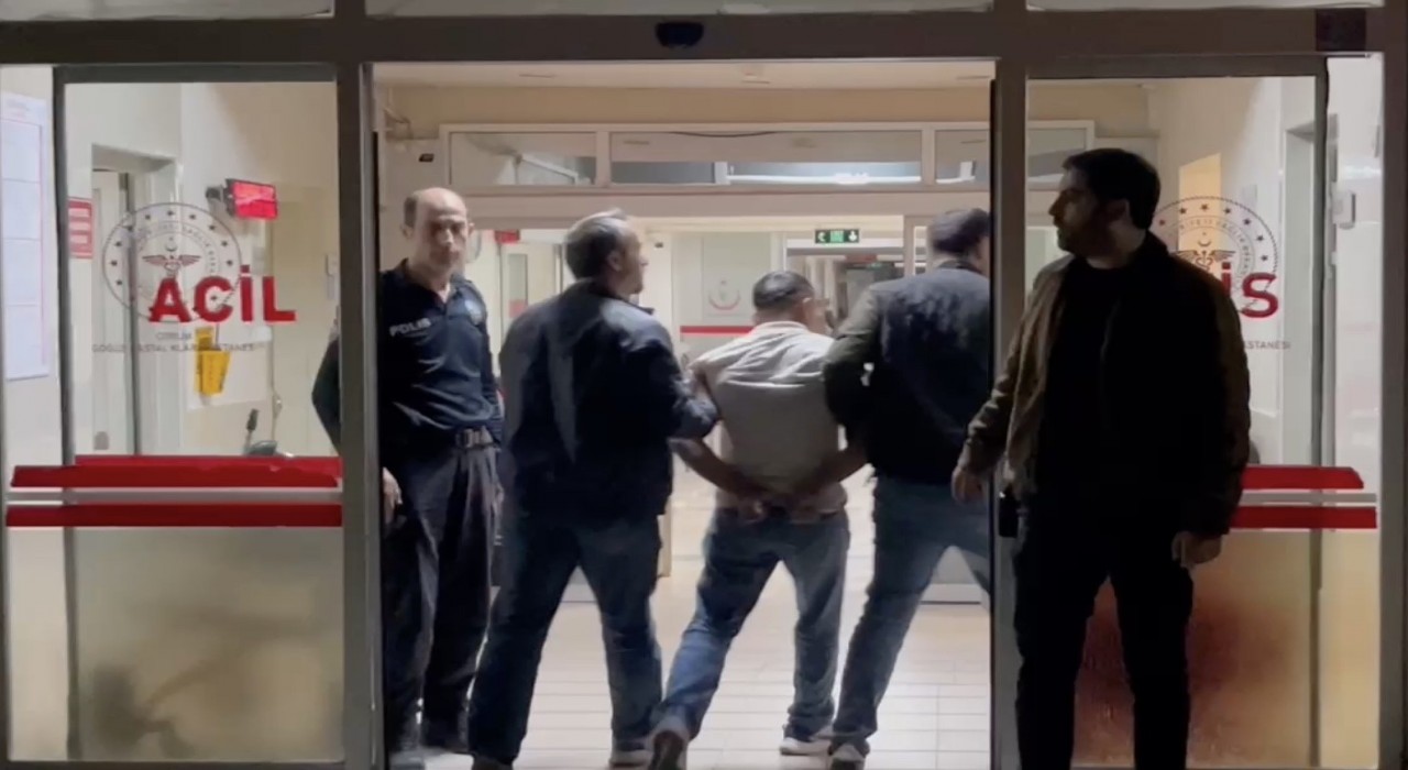 Çorumda petshop dükkanına silahlı saldırı: 1 ölü, 4 gözaltı