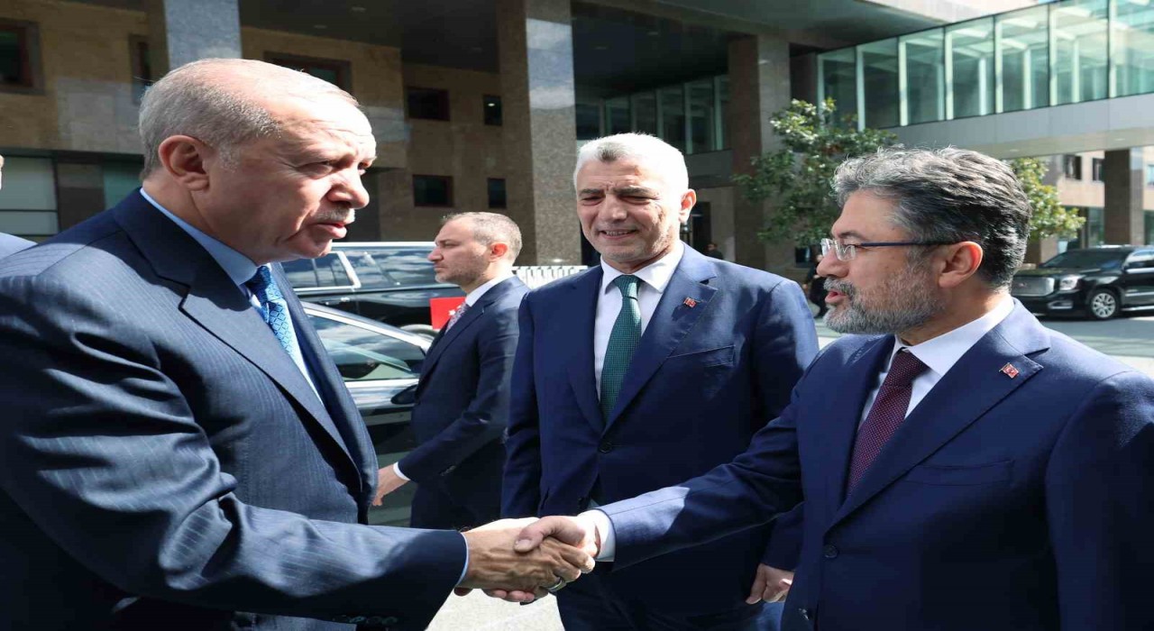 Cumhurbaşkanı Erdoğan: Kooperatiflerimize toplam 3 milyar liralık kredi imkanı sunacağız