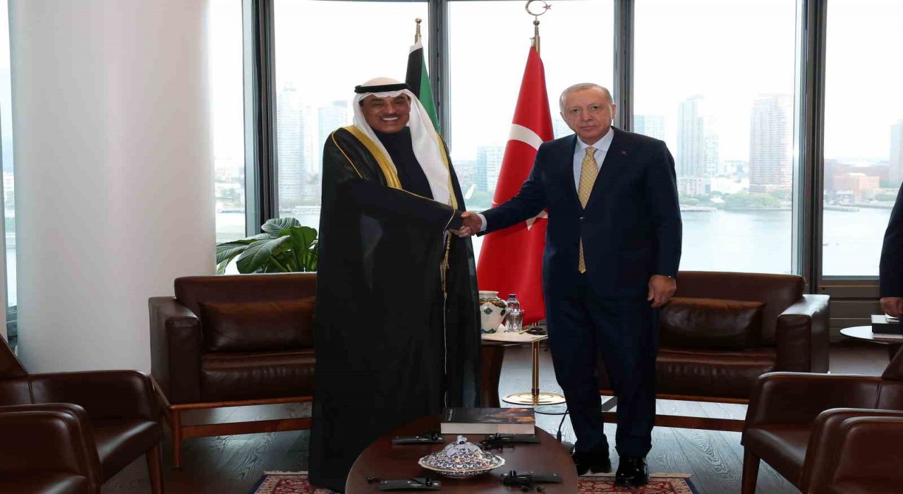 Cumhurbaşkanı Erdoğan, Kuveyt Veliaht Prens Sabah Halid es-Sabahı kabul etti