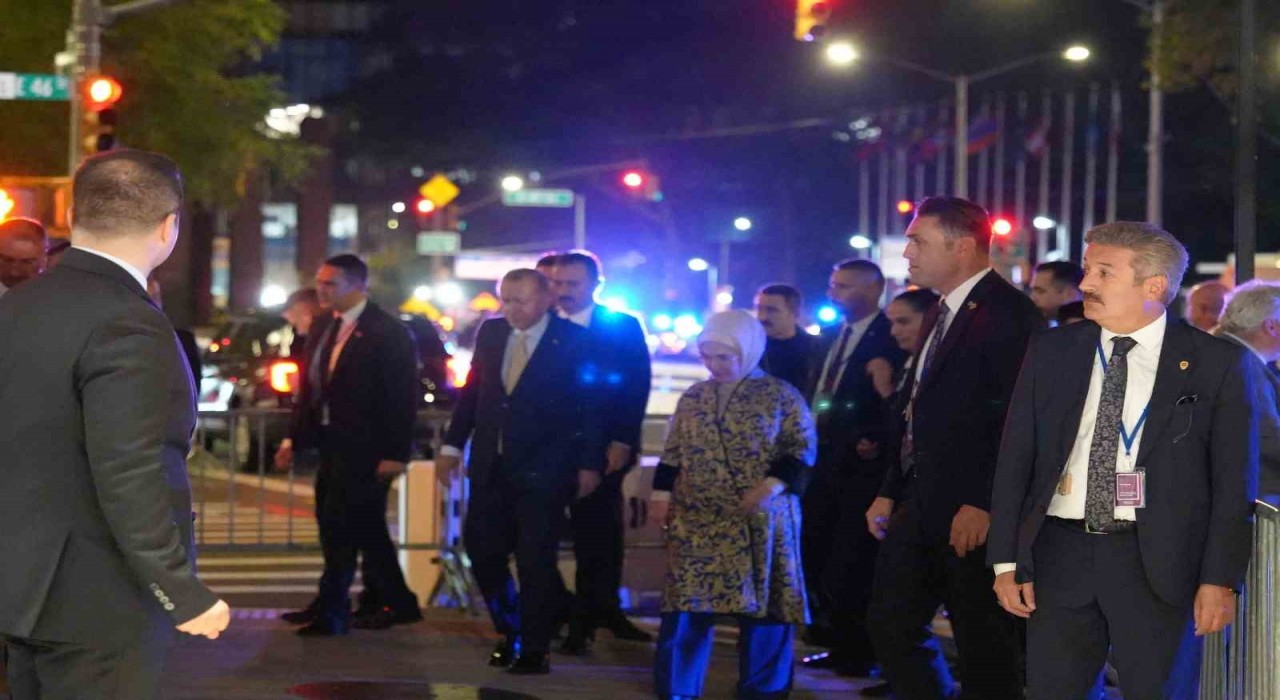 Cumhurbaşkanı Erdoğan New Yorkta TASC yemeğinin ardından Türkevine döndü